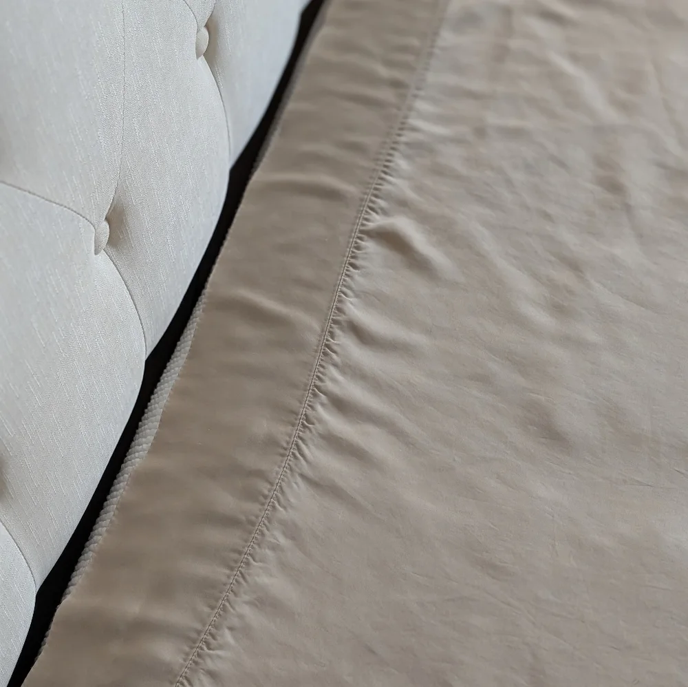 Malouf Woven Tencel King  Flat Sheet pillowcovers Cooling Flowy Soft Luxurious
